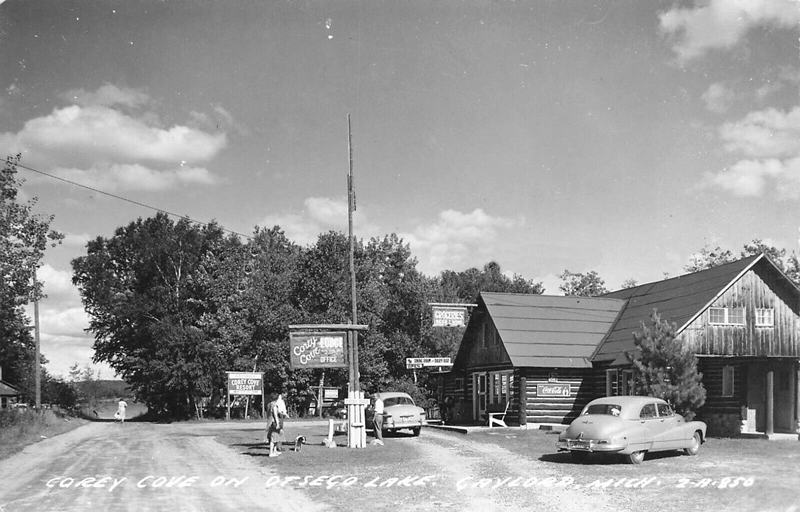 Corey Cove Resort - Old Postcard